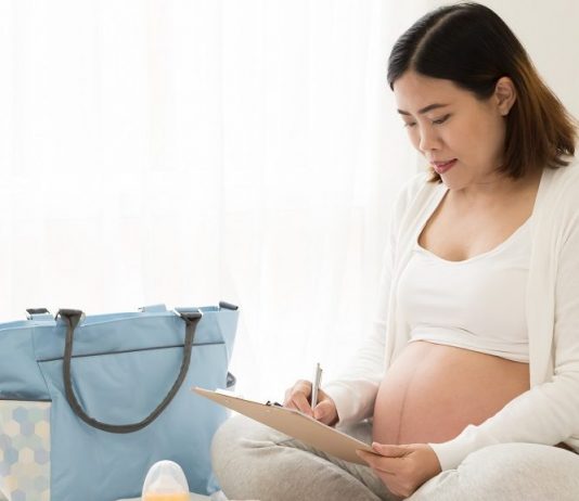 11 important things in your hospital bag during delivery