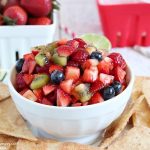 Fruit-Salsa snack
