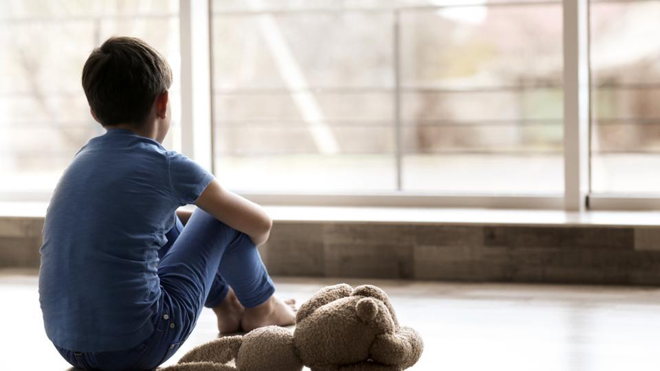 Child Depression: 21 Symptoms To Watch Out For