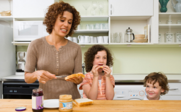 Health Mistakes Busy Moms Make