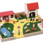animal farm playset