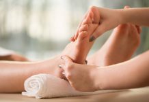 foot massage pregnancy