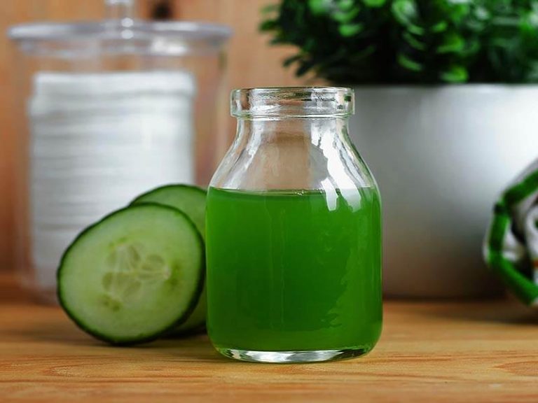 15 Amazing Benefits of Cucumber Juice for Skin and Hair