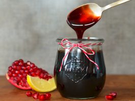 pomegranate molasses benefits