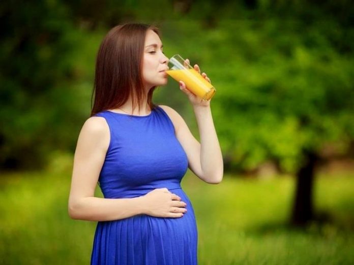 9 Best Juices To Consume During Pregnancy