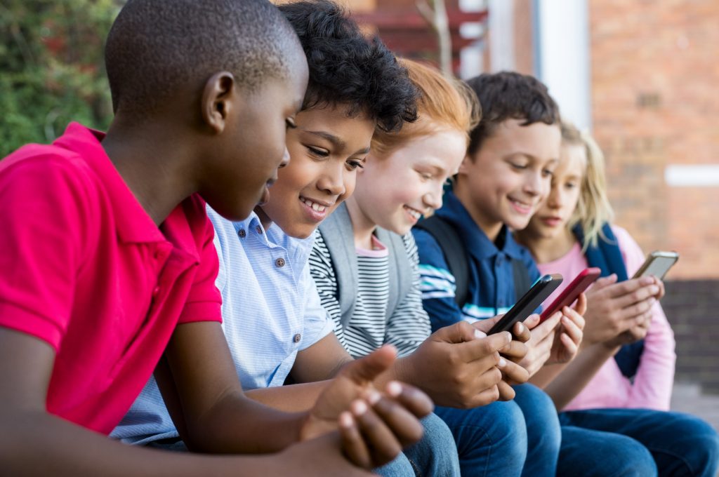 mobile games for young kids