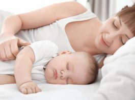 how to keep baby on a schedule